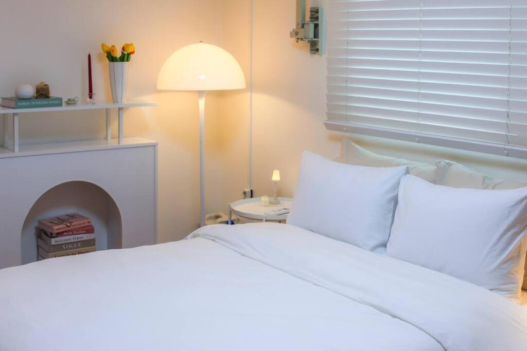 Hans - Hongik Station Exit 2 10min Holiday home *